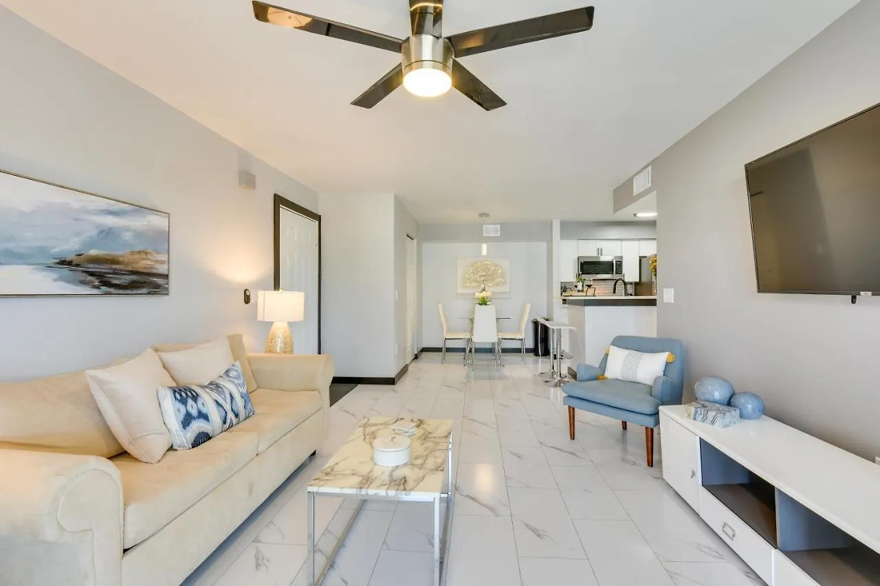 Apartment Modern Destin Condo Walk To Golf Course And Beach!
