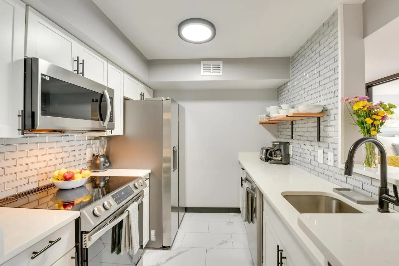 Modern Destin Condo Walk To Golf Course And Beach! United States