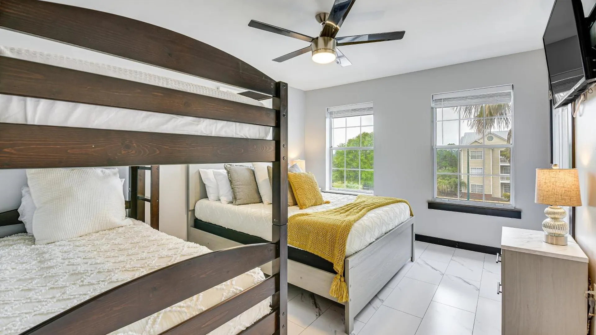 Apartment Modern Destin Condo Walk To Golf Course And Beach!